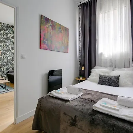 195 Royal - Superb In Apartment *