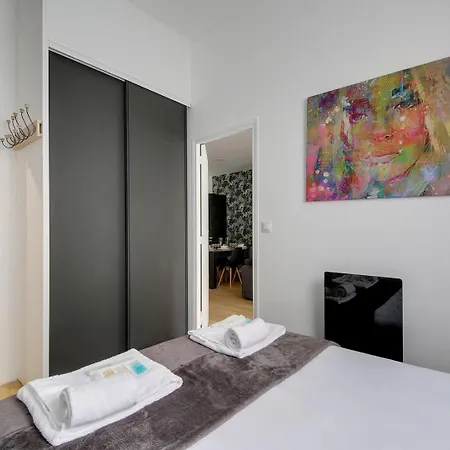 195 Royal - Superb In Apartamento *